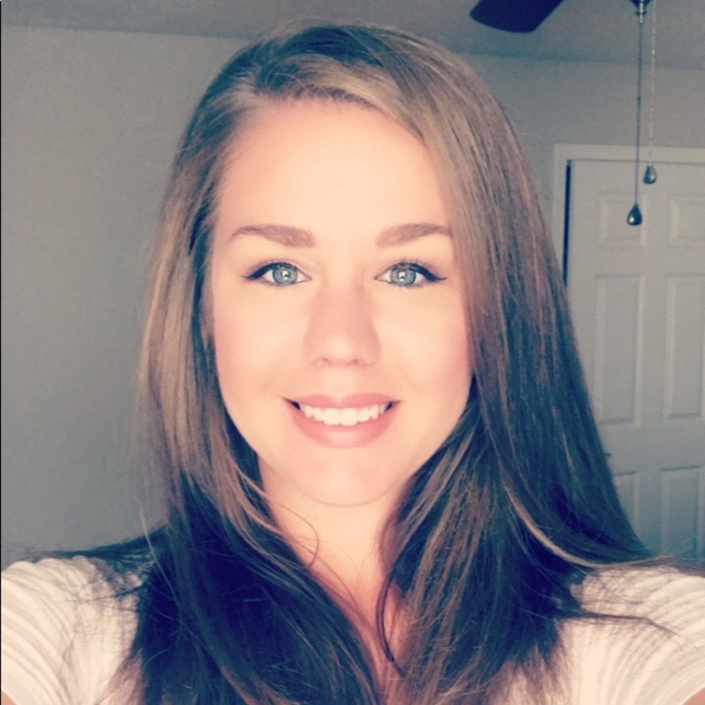 Meet your Posher, Leah